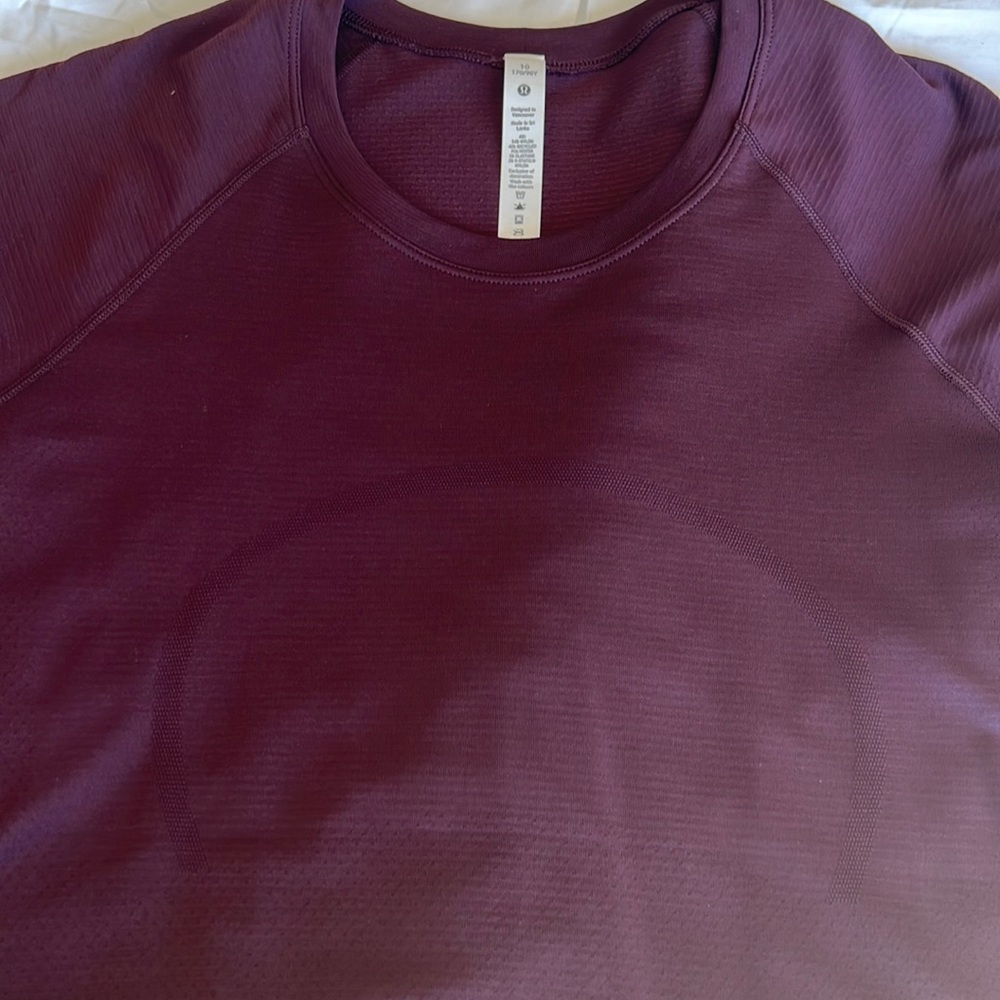 Lululemon maroon swiftly tech short sleeve. New with tag!